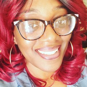 Meet your Posher, Julia